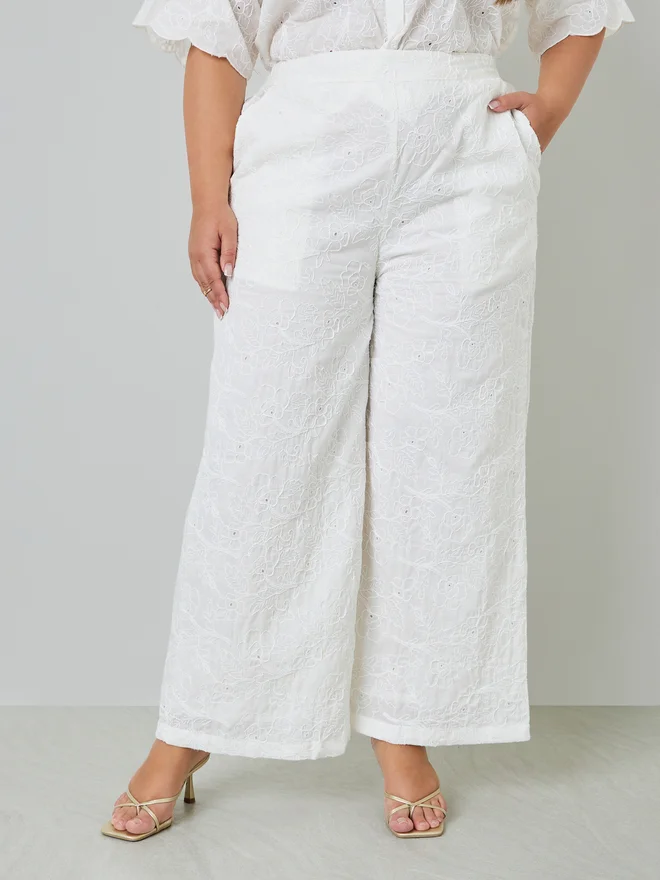 Styli Plus Size Embroidered Pants with Side Pocket