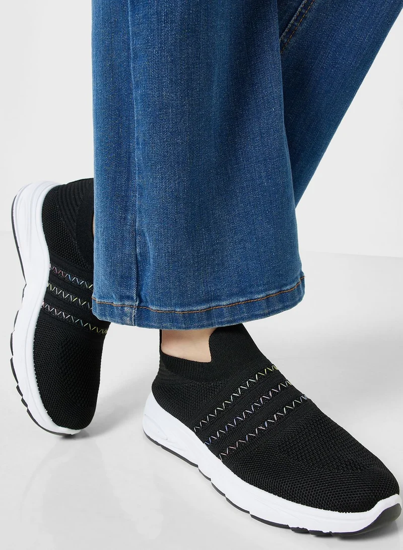 Ginger Zig Zag Detail Comfort Shoe
