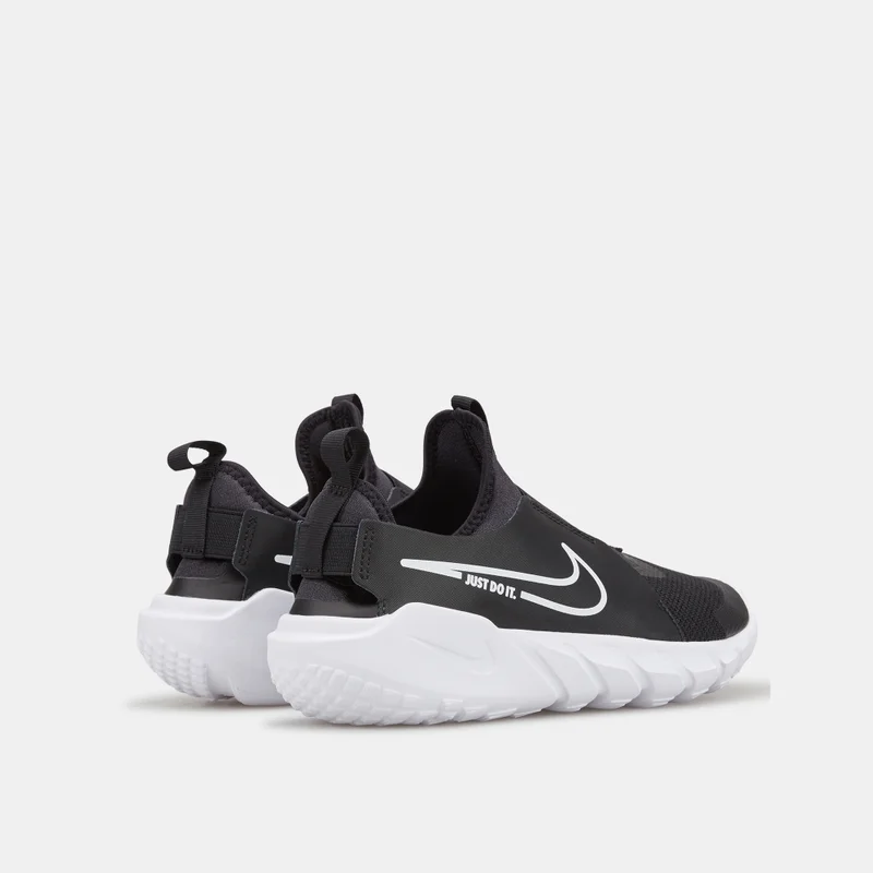 Nike Kids' Flex Runner 2 Road Running Shoe (Older Kids)