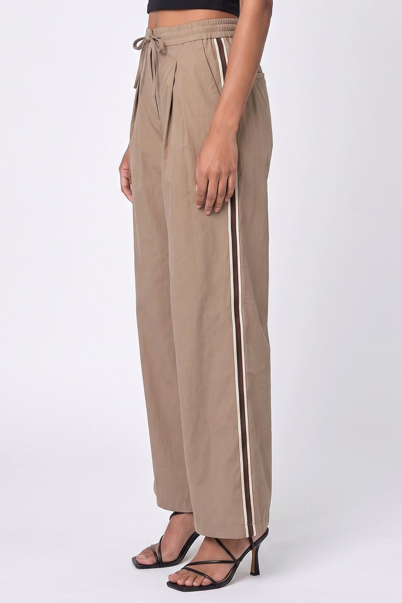 Threadbare Women Regular Fit Solid Wide Leg Pants, Tan - Image 3