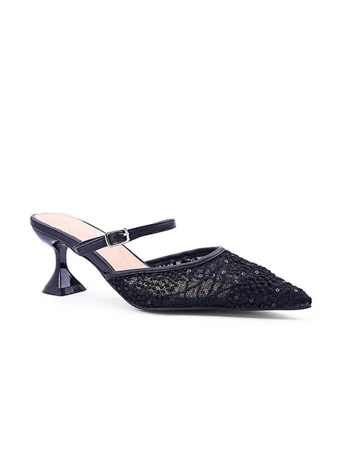 Cuple Stylish heel shoes that elevate any outfit.