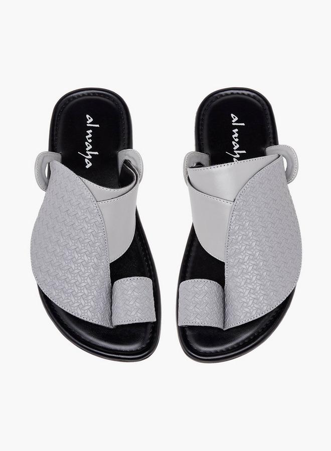 Al Waha Boys Toe Loop Arabic Sandals - Image 1