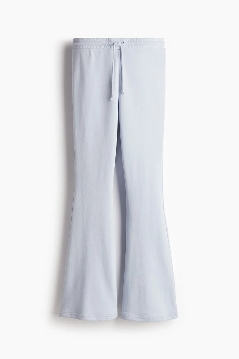 اتش اند ام بنطلون رياضي بحافة واسعة