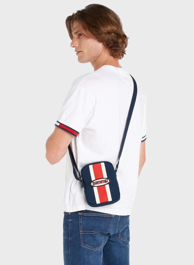 TOMMY JEANS Heritage Reporter Bag
