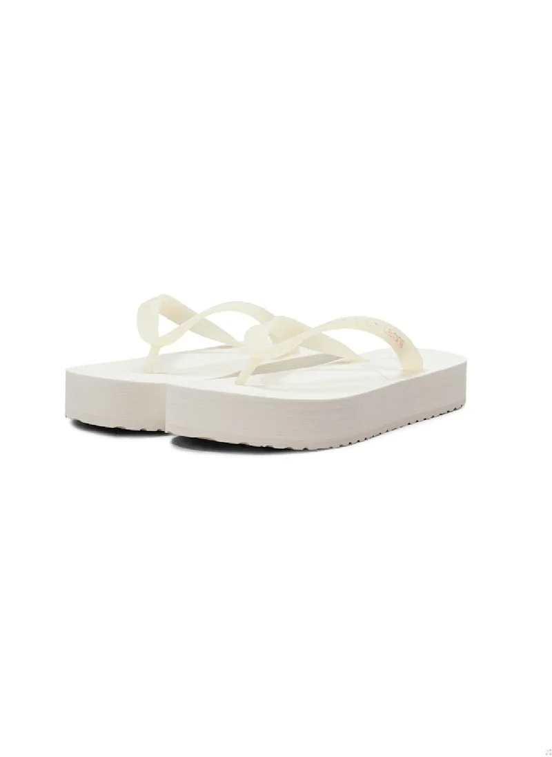 Calvin Klein Jeans Women's Beach Sandal Flatform Flip Flops - Nylon, White