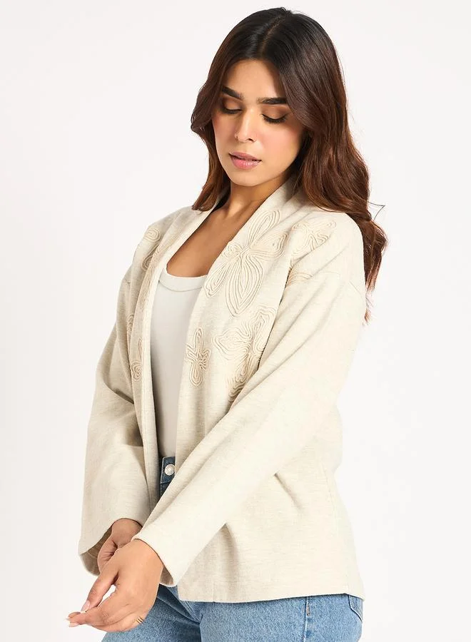 فيميلا شال مطرز بدرجات متناسقة