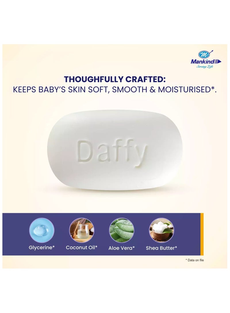 Daffy Baby Ph 5.5 Cleansing & Moisturizing Bathing Bar 75gm  - Image 4