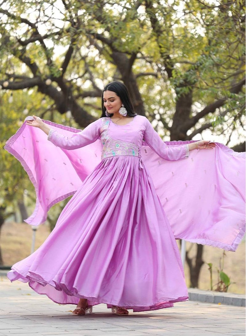 Super Asian "Luxury Chinnon Ensemble: Hand-Embroidered Gown & Dupatta Set"  - Image 4