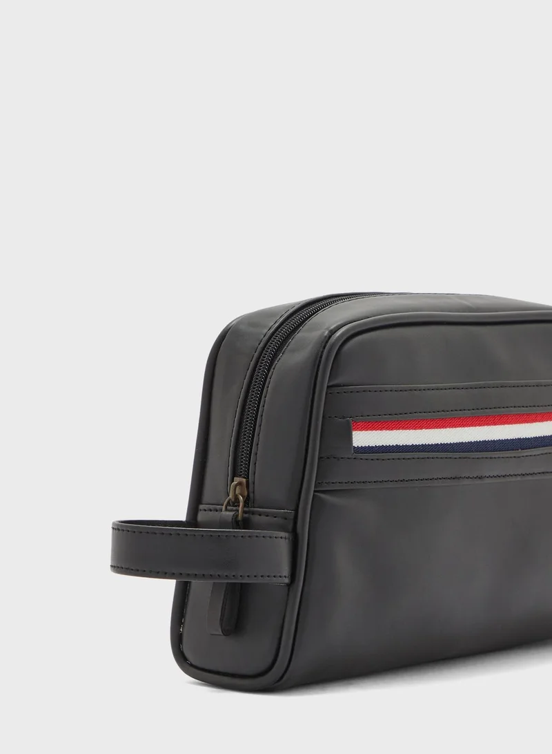 Seventy Five Men's Travels Wash Bag