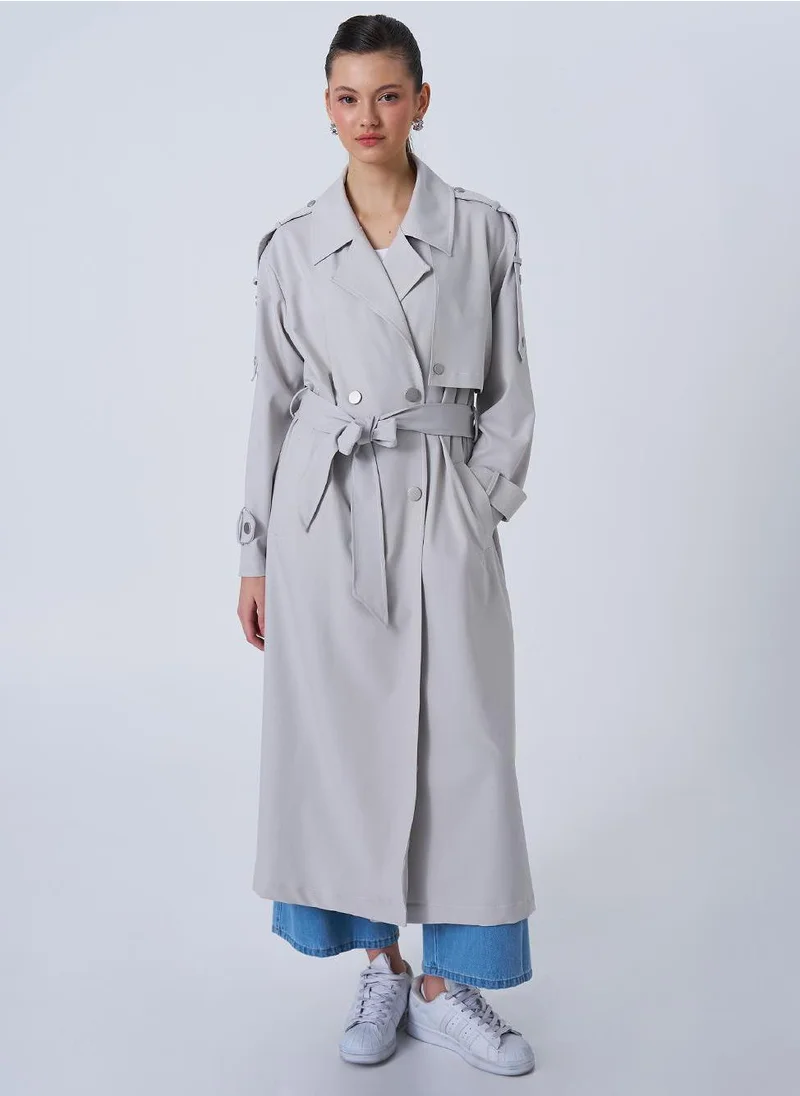 Kayra Notched Collar Belted Trench Coat in Gray