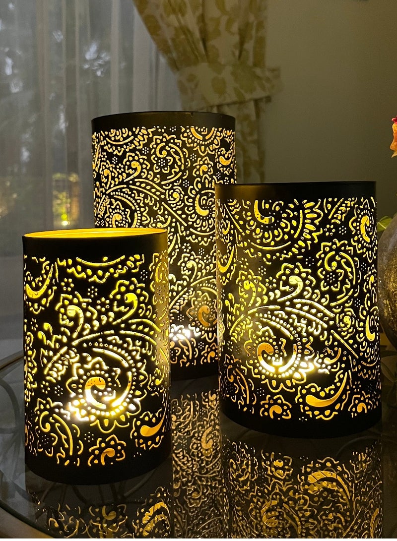 سوق ديزاينز حاملات شموع عربية - مجموعة من 3 حاملات شموع معدنية لفوانيس رمضان، للاستخدام الداخلي والخارجي باللون الذهبي  - Image 3