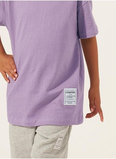 Styli Solid Oversized T-Shirt with Badge Detail  - Image 3
