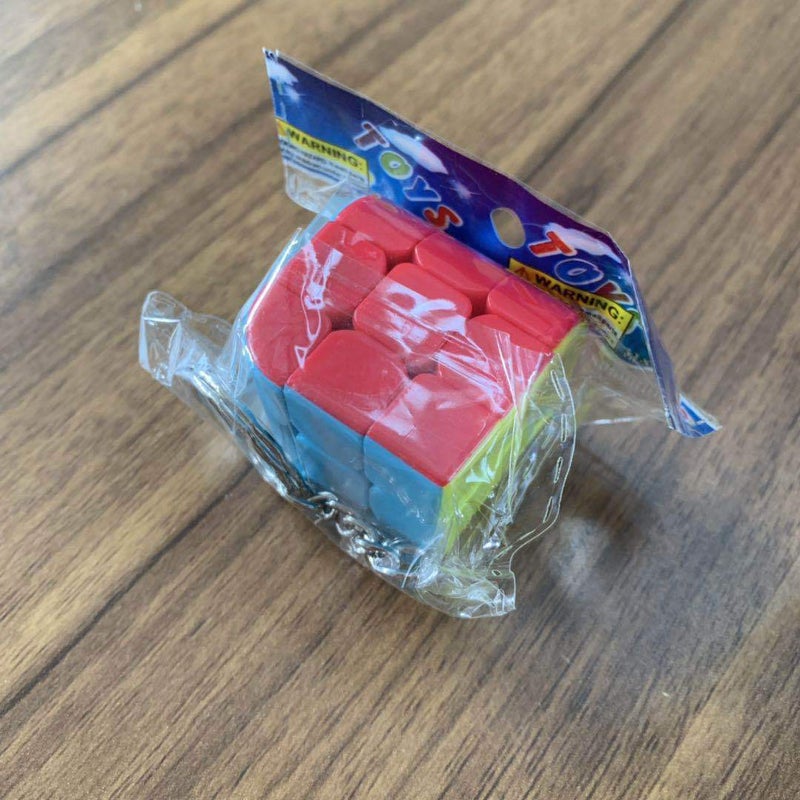 3Cm Third-Order Keychain Small Steamed Bread Three-Sided Maple Leaf Pyramid Spanish Ball Rubik'S Cube Stall Supply - Image 5