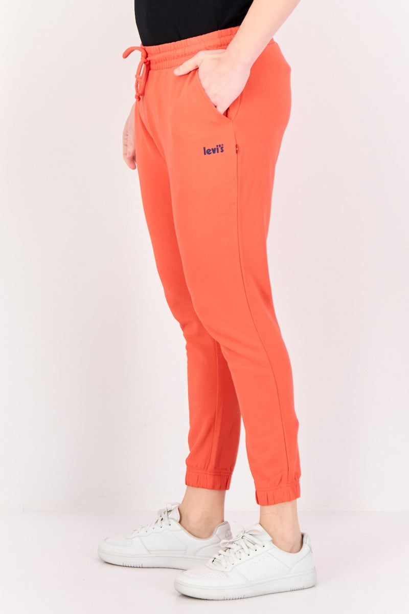 Levi's سروال جوجر للرجال بخطوط عادية مع حبل سحب وشعار العلامة التجارية، أحمر - Image 4