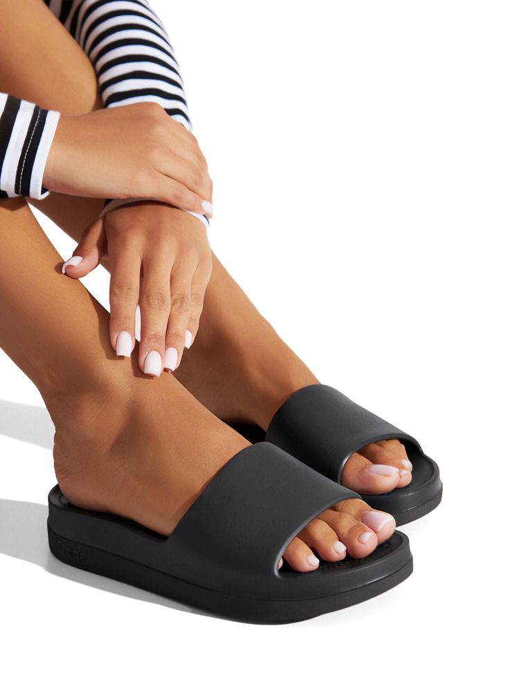 O bag O slippers in Black - Image 1