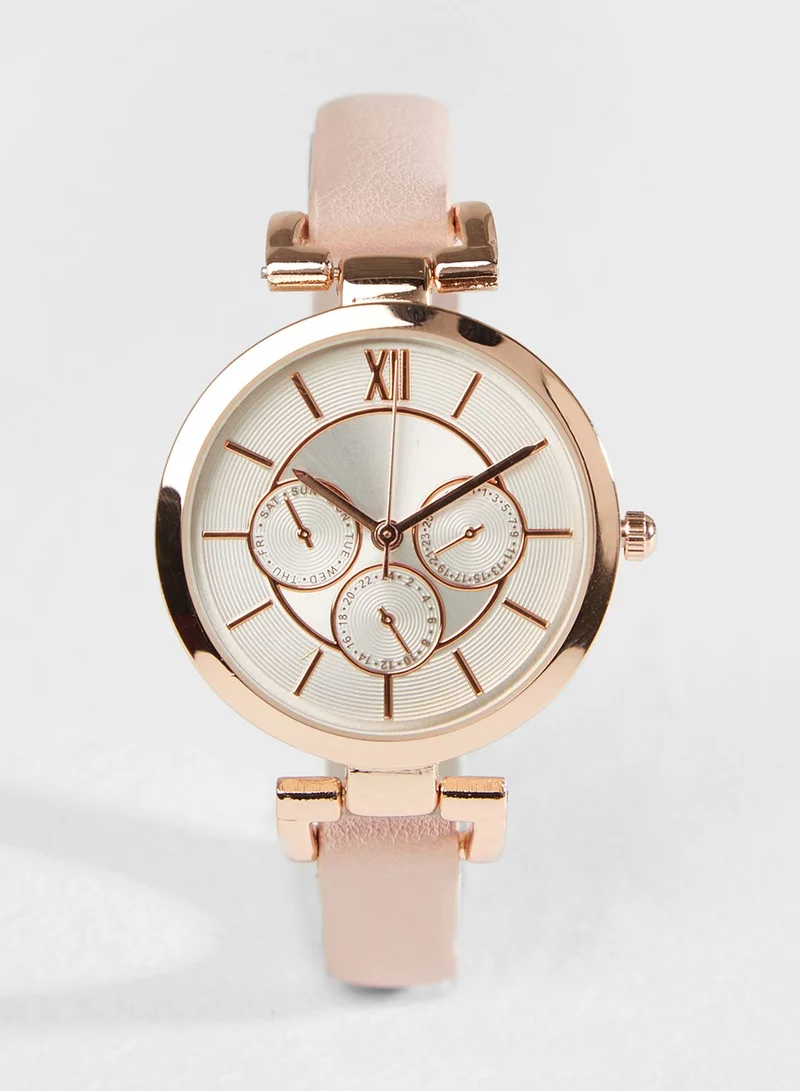 Ginger Lug Analogue Watch