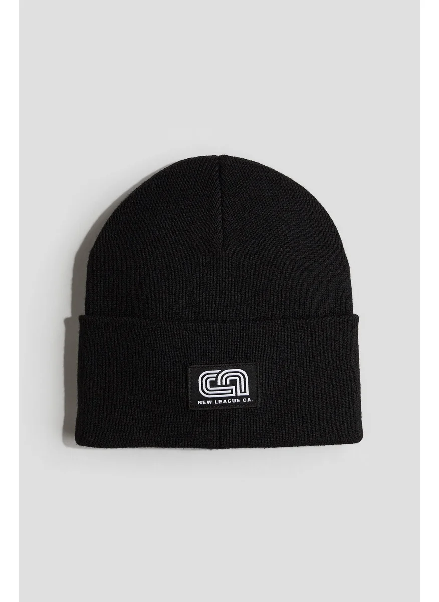 H&M Appliquéd Beanie