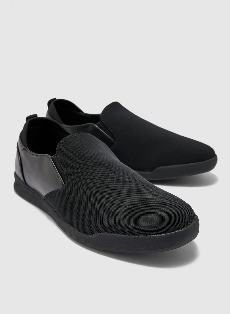 CALL IT SPRING Seveawien Slip Ons