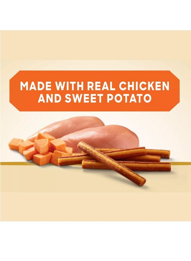 أعواد مكافآت الكلاب جولدن ريواردز بنكهتين، قابلة لإعادة الإغلاق، 16 أونصة، دجاج حقيقي وبطاطا حلوة، بدون ألوان أو نكهات صناعية، بدون ذرة أو فول الصويا، غنية بالبروتين، قليلة الدسم، ناعمة الملمس، للكلاب البالغة - Image 2
