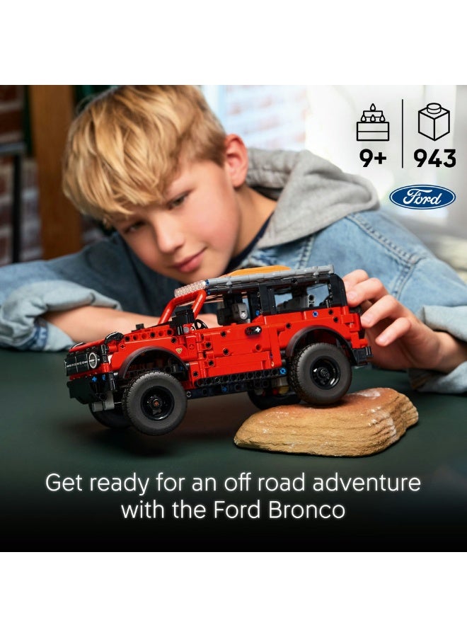 LEGO Technic Ford Bronco SUV, Collectible Car Toy 42213 (Age 9+, 943 Pieces) - Image 3