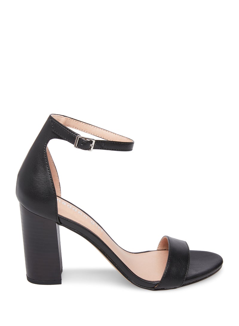 ستيف مادن صنادل بكعب وحزام للكاحل من بيلا - Image 1