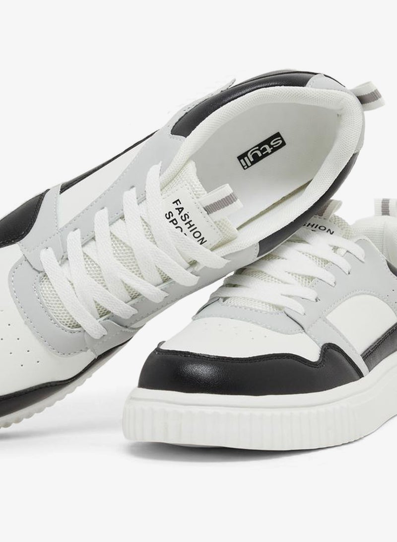 ستايلي اكتيف حذاء رياضي برباط ونعل سميك باللون الأسود - Image 4