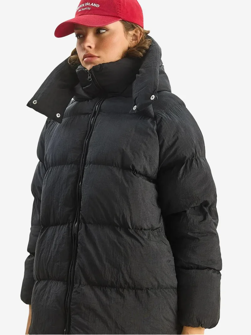 Bianco Lucci Black LUCCI Oversized Hooded Puffer Coat for Women | Best Price UAE