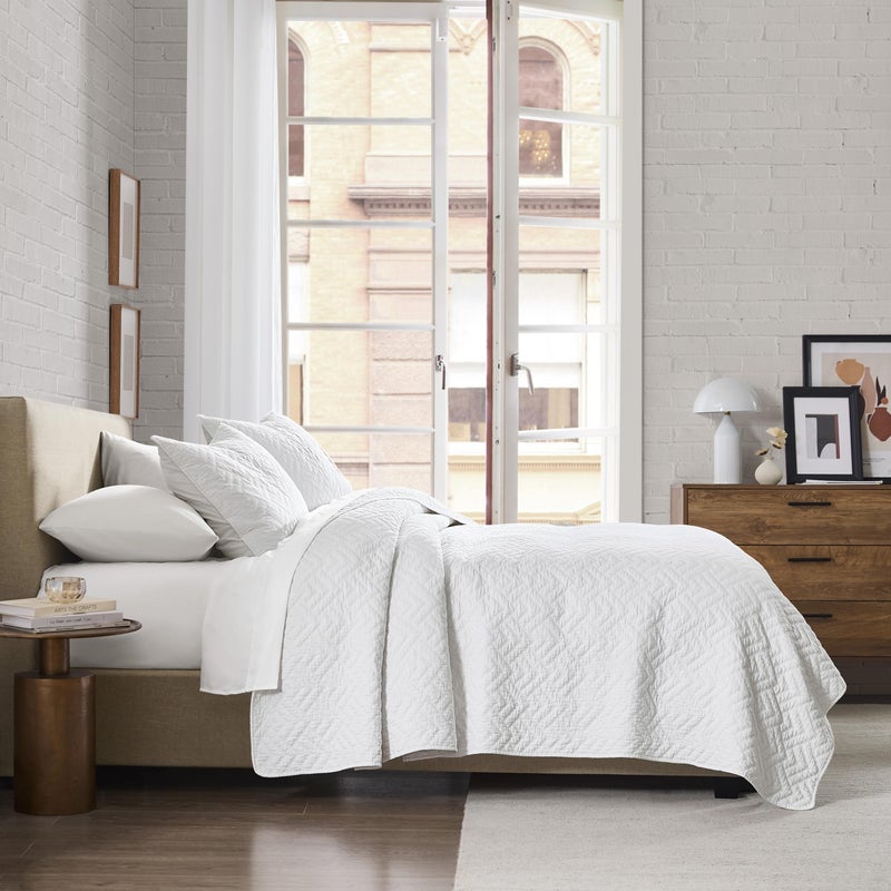 palassio White 100% Cotton Quilt Twin Size Bedding Sets with 1 Pillow Sham, Lightweight Textured Farmhouse Country Bedspread Soft Shabby Chic Patterned Coverlet for All Season, 2 Pieces - Image 3