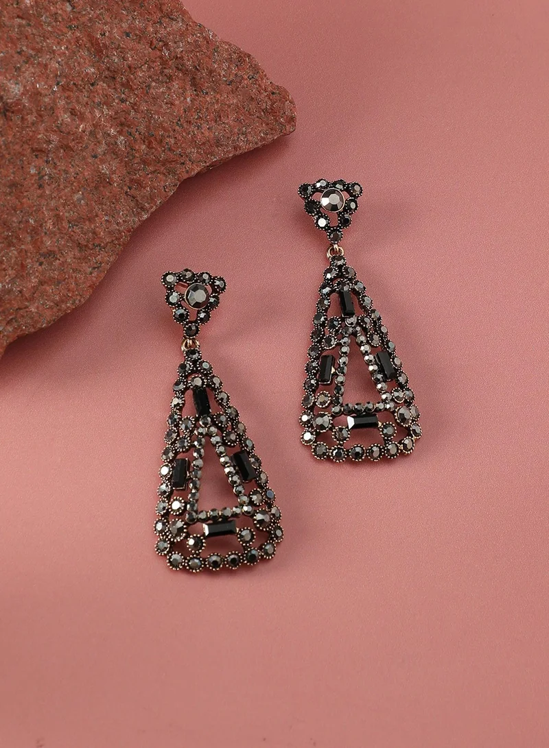 SOHI Radiant Raindrop Artificial Drop Earring Jewellery