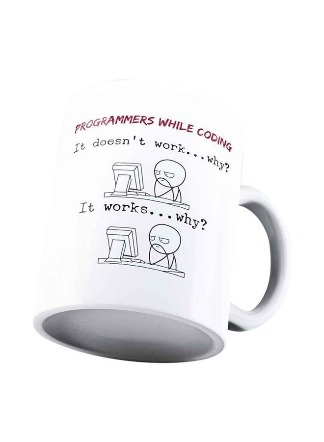 فون بلانيت مج قهوة مطبوع عليه نمط يعبر عن المبرمج والمطور أثناء البرمجة أبيض 325ملليلتر - Image 4