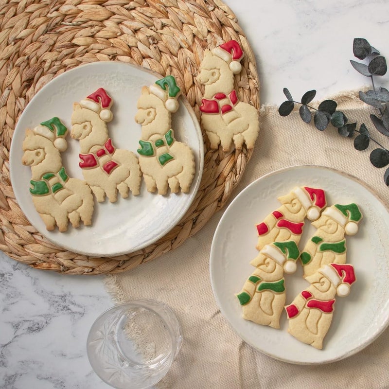 EROTNGO Christmas Penguin Cookie Cutter Adorable Holiday Baking Tool for Festive Cookies and Winter Celebrations ONLY Penguin - Image 4