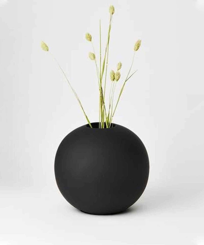 PUREZENTO Cooee Ceramic 4.2 Inch Matte Black Round Vase | Decorative Ceramic Vase for Modern Home Decor & Office | Circle Round Modern Vases for Wedding Dinner Table Party Centerpiece - Image 5