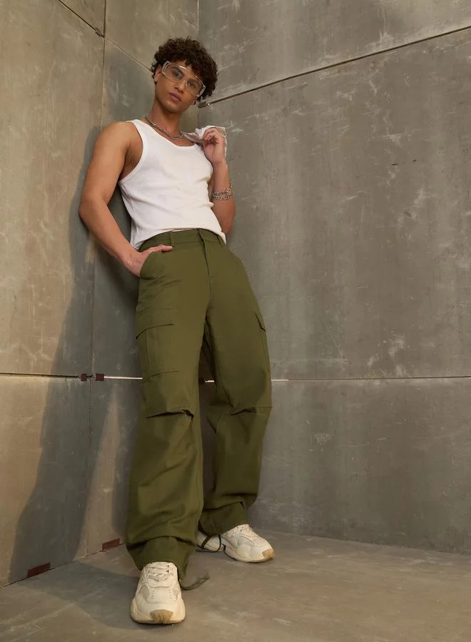 ساسافراس بنطلون كارغو واسع الساق من قماش الساسافراس الأخضر