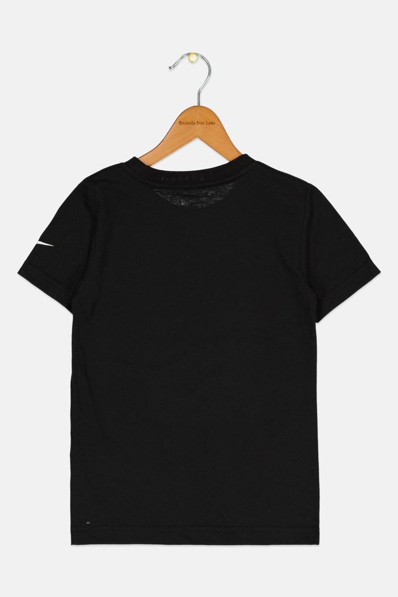 Nike Kids Boy Sportswear Fit Short Sleeves Outdoor T-Shirt, Black  - Image 2