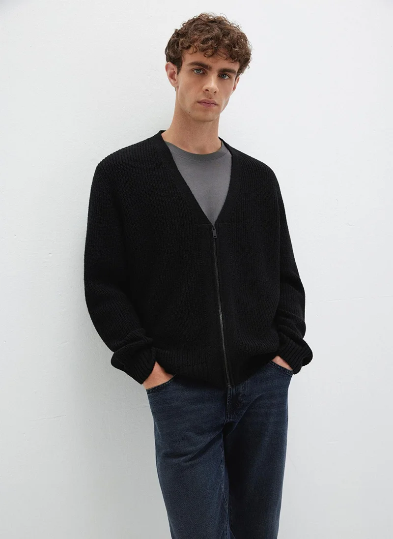مافي Full Zip Black Cardigan