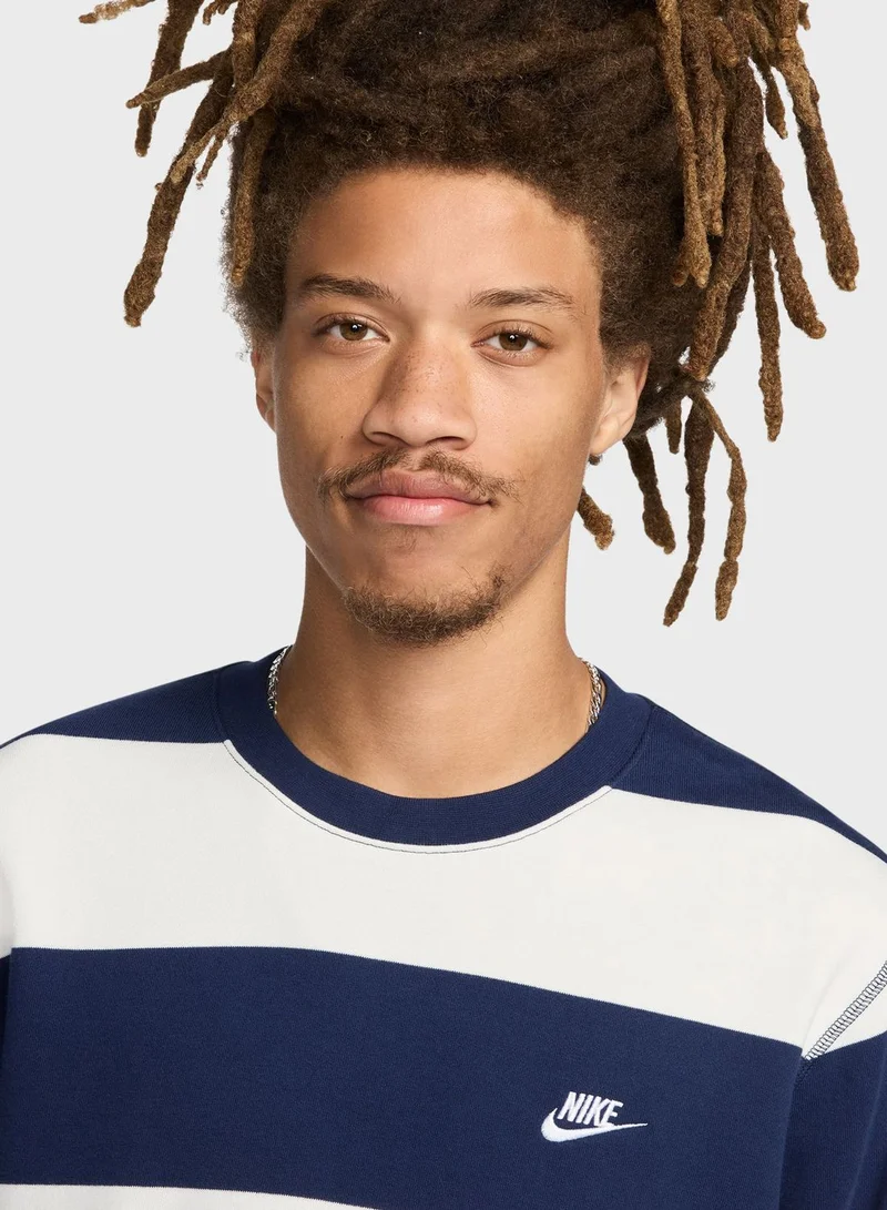Nike Club Stripe Sweatshirt
