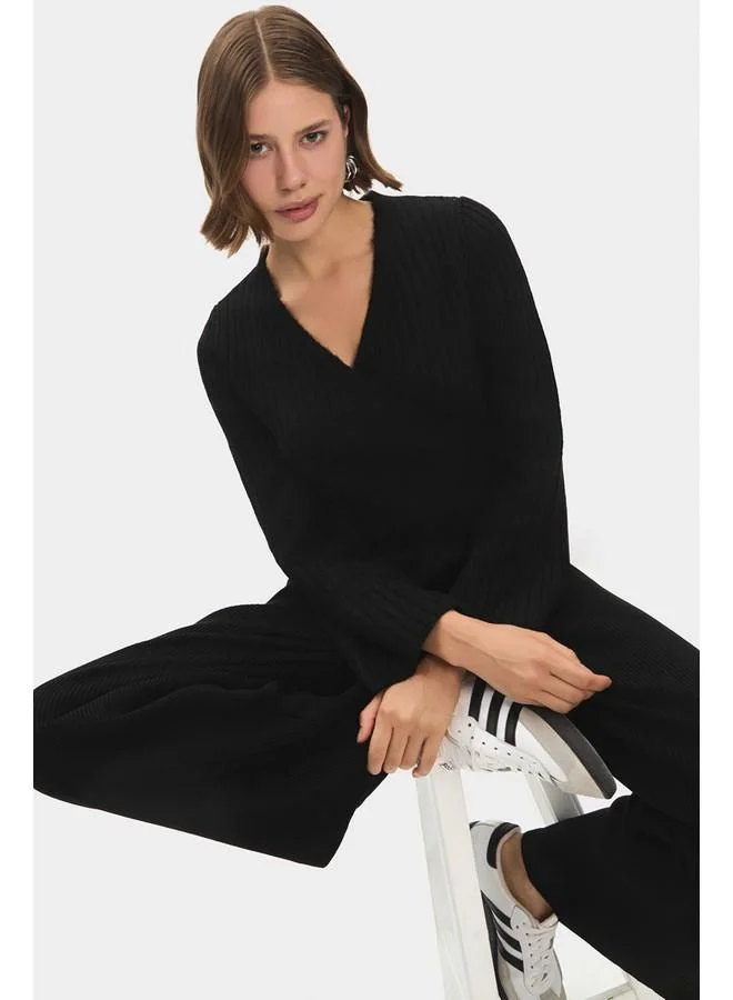 JUNE June Women Crop Soft Textured Double Breasted Knitwear Sweater Black