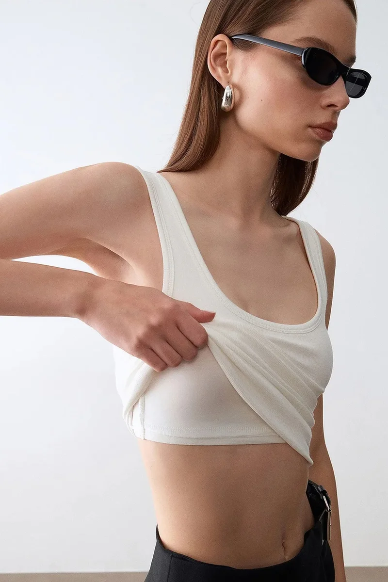 Dilvin White DILVIN Slim Fit Sleeveless Jersey Cami Blouse for Women | Best Price UAE