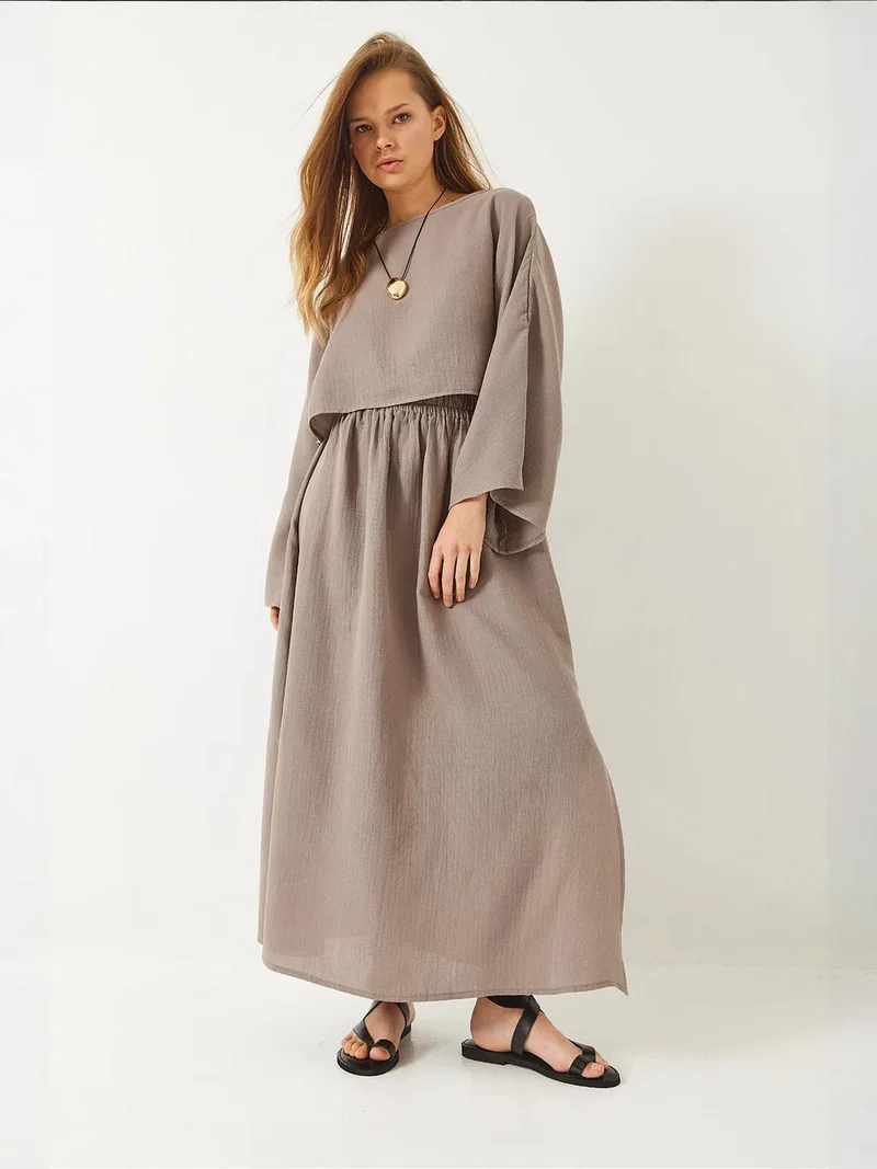 Bianco Lucci LUCCI Textured Crew Neck Blouse and Skirt Set