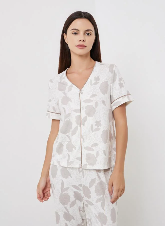 Styli Styli All-Over Print V Neck Top and Long Pyjama Set