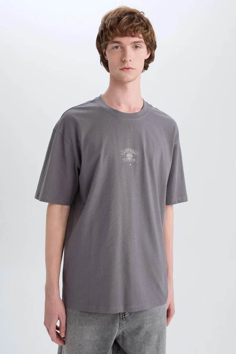 ديفاكتو Cotton Boxy Fit Crew Neck Back Printed T-Shirt