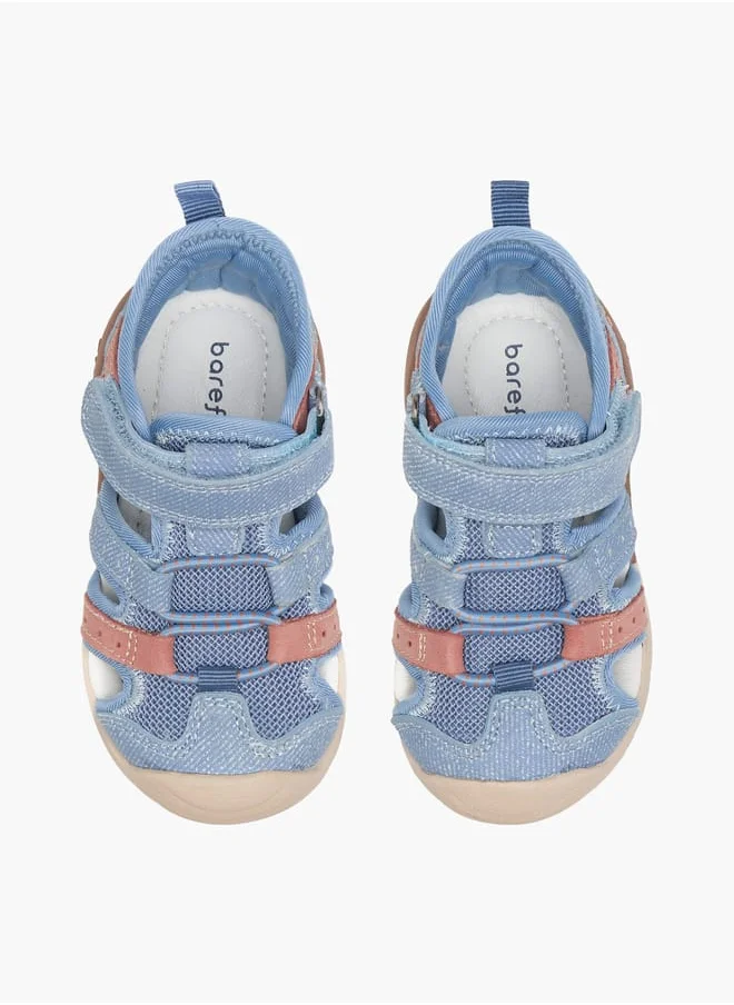 حافي القدمين Boys Cut-Out Detail Sandals with Hook and Loop Closure