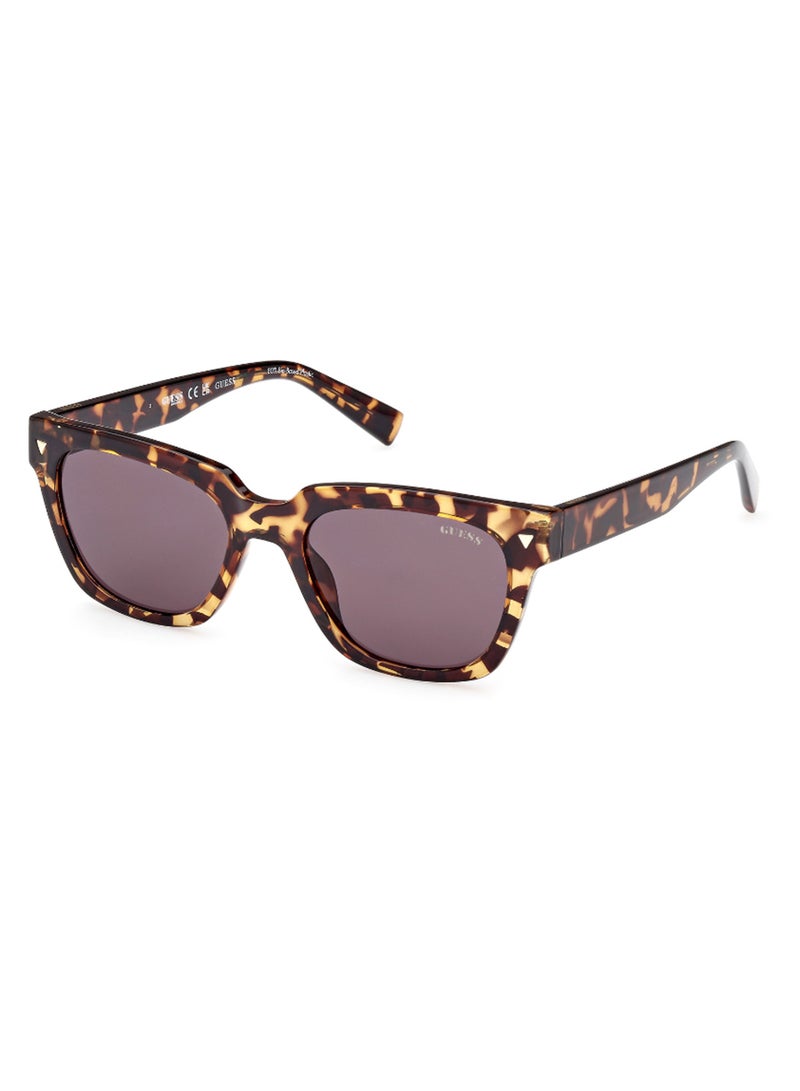 GUESS Unisex UV Protection Square Shape Sunglasses - GU826552A53 - Lens Size: 53 Mm - Dark Havana - Image 1