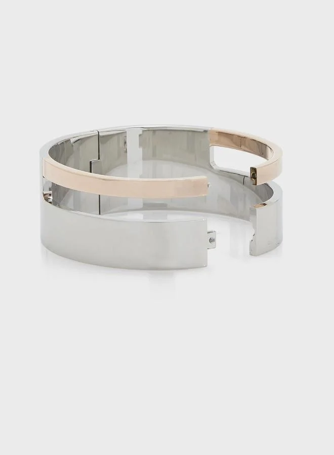 كالفن كلاين أساسيات هندسية