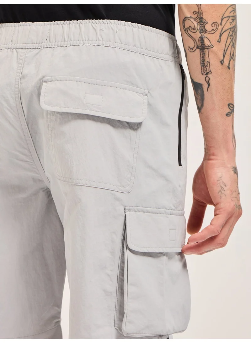 The Bear House  Men's Shorts for Casual, Outdoor, and Everyday Comfort – Versatile Style for Warm Weather, Travel, or Relaxed Outings – A Wardrobe Essential for Effortless, All-Day Wear for Men | Best Price UAE