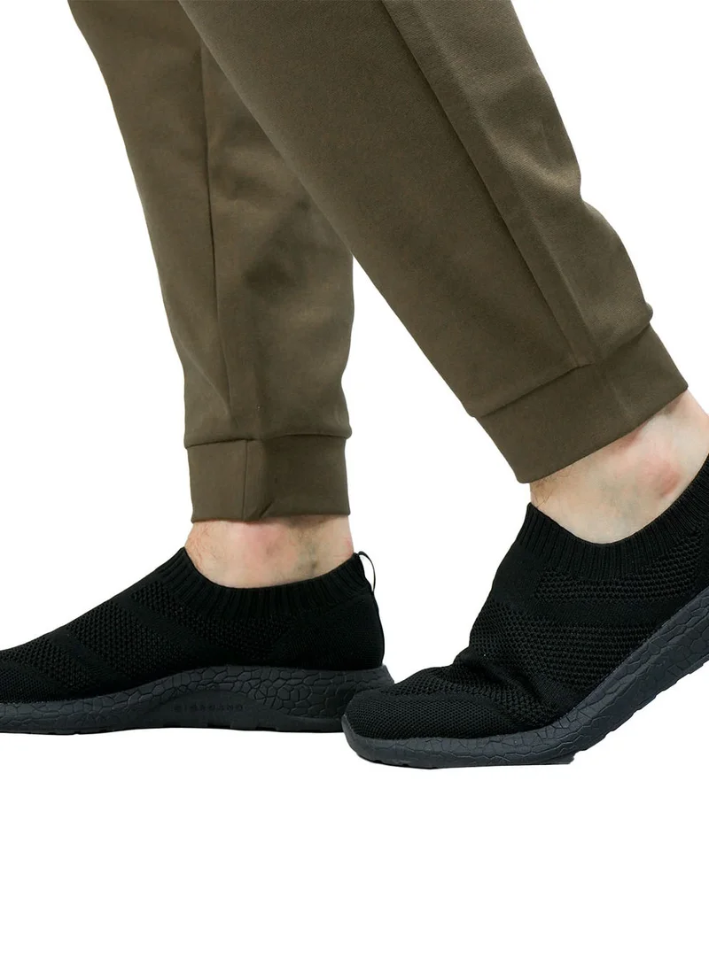 GIORDANO  Men's Slim Tapered Fit Jogger Pants for Men | Best Price UAE