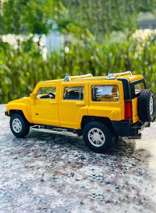 D-Power همر H3 أصفر | نموذج مصغر ، عنصر جامع نهائي ، سيارات SUV | مركبات ألعاب ، نموذج سيارة معدنية للأطفال للعبة السحب | الحجم 1:32 ، للأطفال 3+  - Image 5