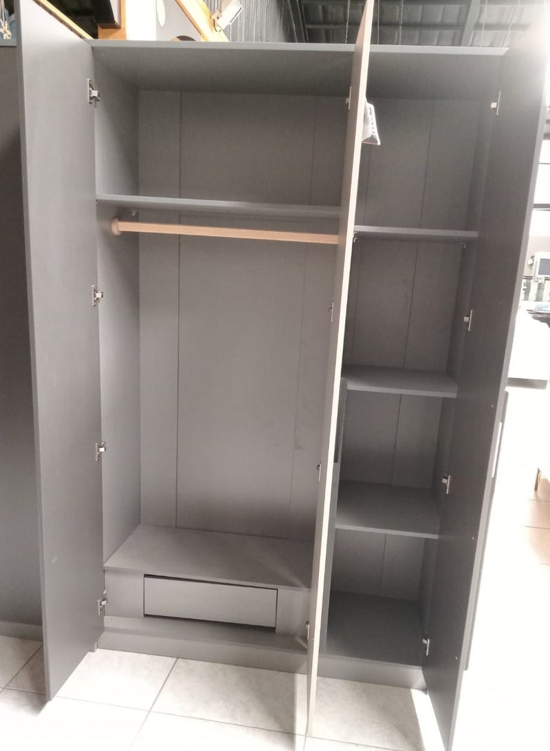 Generic WARDROBE 3 DOOR ,CONTRAST COLOR DOOR,GOOD LOOKING FOR YOUR BEDROOM  - Image 2