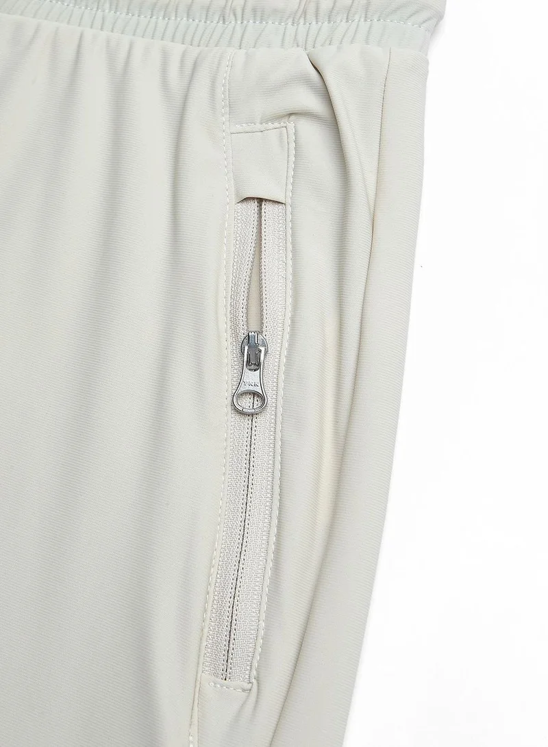 Giordano  Men's G-Motion Lightweight Regular Shorts for Men | Best Price UAE