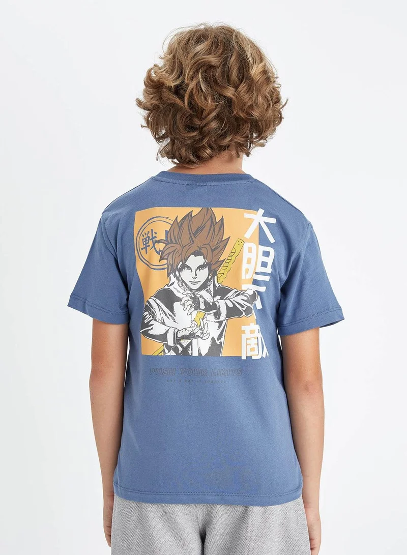 ديفاكتو تيشيرت بطبعة بياقة مستديرة وأكمام قصيرة